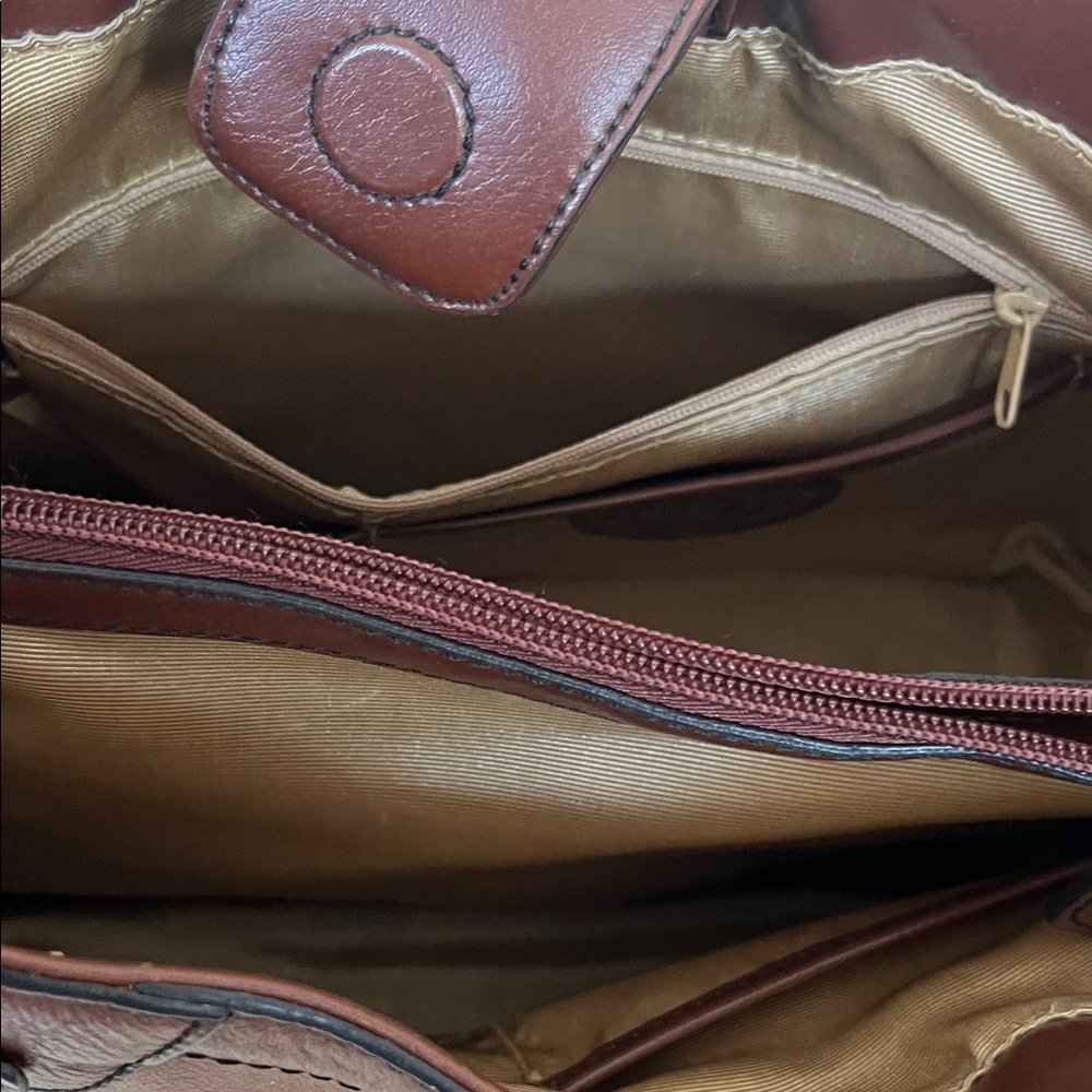 Etienne Aigner Rich Brown Leather Shoulder Bag - Picture 6 of 16